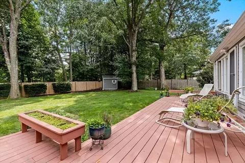 14 Winthrop Rd, Hingham, MA 02043 photo 32