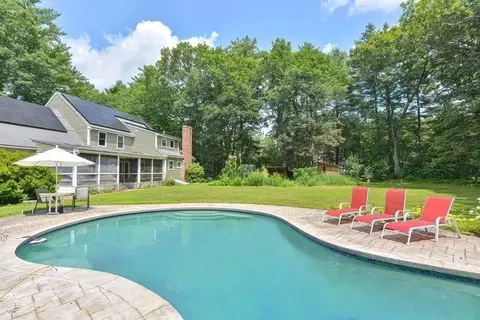 44 W River St, Upton, MA 01568 photo 35