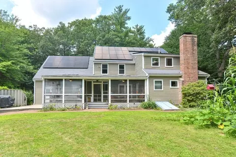 44 W River St, Upton, MA 01568 photo 38