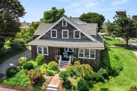 43 Beacon Rd, Hull, MA 02045 photo 2