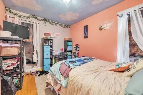 78-80 Cherrelyn St, Springfield, MA 01104 photo 19