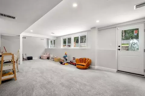 970 Central Ave, Needham, MA 02492 photo 27