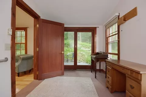 11 Newcomb Rd, Stoneham, MA 02180 photo 22