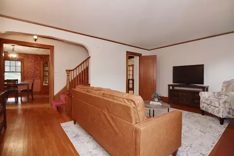 11 Newcomb Rd, Stoneham, MA 02180 photo 4