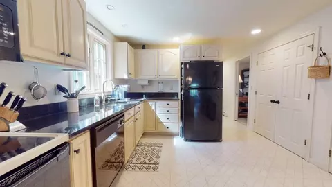 9 Rainbow Dr, Barnstable, MA 02632 photo 12