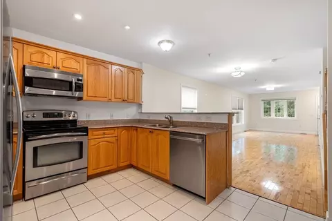 13 Irving St #13, Medford, MA 02155