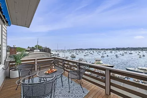 7 Mariners Ln, Marblehead, MA 01945 photo 10