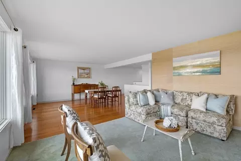 7 Mariners Ln, Marblehead, MA 01945 photo 5