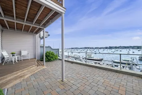 7 Mariners Ln, Marblehead, MA 01945 photo 19