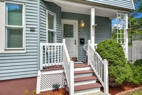 3 Wallace St, Worcester, MA 01605