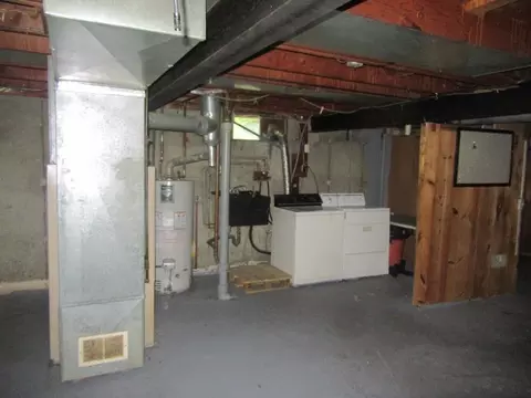 178 Slumber Ln, Springfield, MA 01128 photo 21