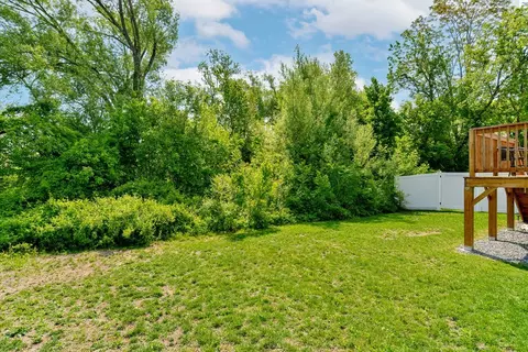 11 Mendon Rd #E, Attleboro, MA 02703 photo 3