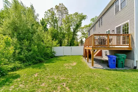 11 Mendon Rd #E, Attleboro, MA 02703 photo 4