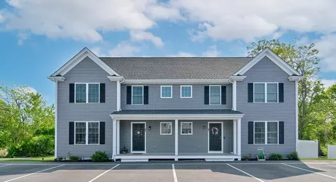 11 Mendon Rd #E, Attleboro, MA 02703 photo 2