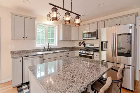 11 Mendon Rd #E, Attleboro, MA 02703 photo 13
