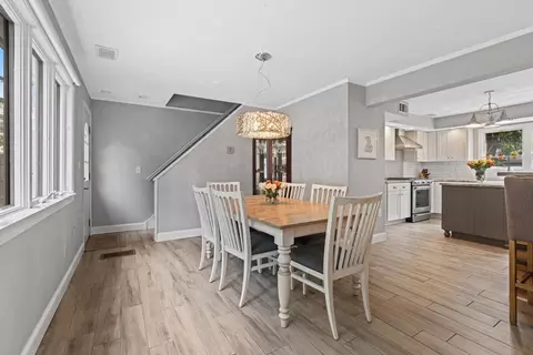 33 Curtis Rd, Natick, MA 01760 photo 9