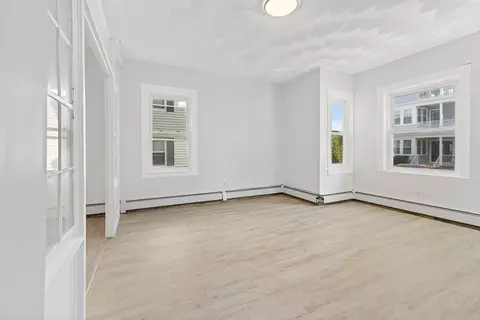 77 Weetamoe St, Fall River, MA 02720 photo 7