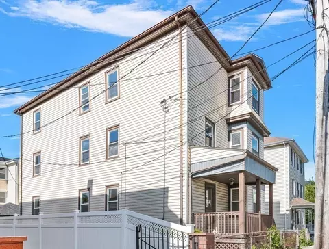77 Weetamoe St, Fall River, MA 02720 photo 29