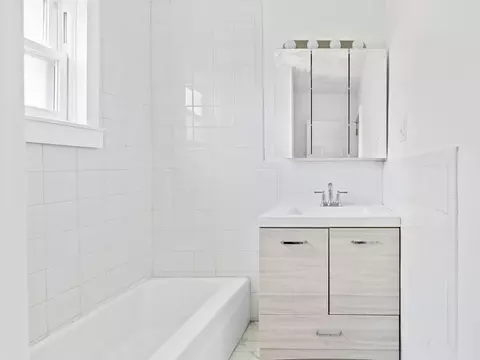 77 Weetamoe St, Fall River, MA 02720 photo 11