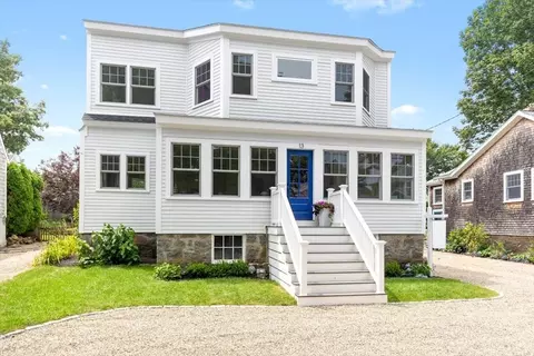 13 Kilmer Rd, Hingham, MA 02043