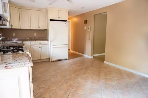 76 Longfellow Dr, Barnstable, MA 02632 photo 7