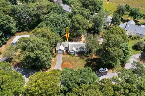 76 Longfellow Dr, Barnstable, MA 02632 photo 17