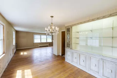 8 Rustic Dr, Worcester, MA 01609 photo 9