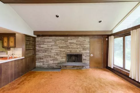 8 Rustic Dr, Worcester, MA 01609 photo 14