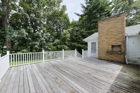8 Rustic Dr, Worcester, MA 01609 photo 39