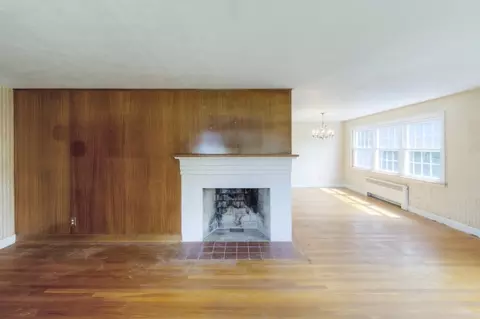 8 Rustic Dr, Worcester, MA 01609 photo 6