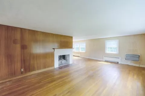 8 Rustic Dr, Worcester, MA 01609 photo 5