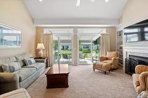 22 Devon Dr #22, Acton, MA 01720 photo 16