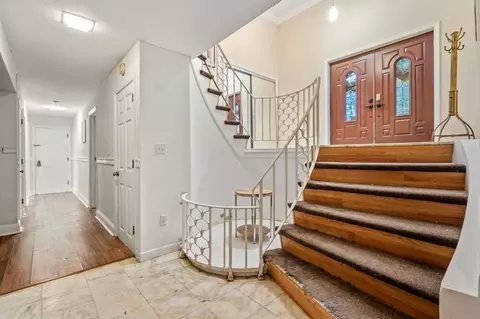 23 Mohawk Rd, Canton, MA 02021 photo 15