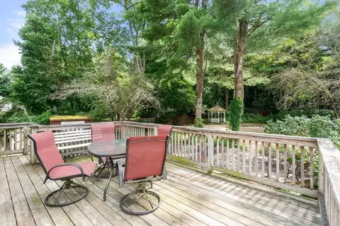 23 Mohawk Rd, Canton, MA 02021 photo 25