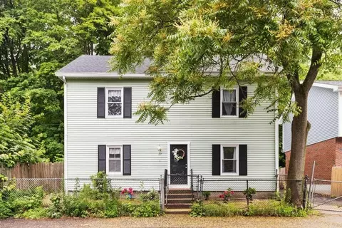 67 North St, Worcester, MA 01605 photo 3