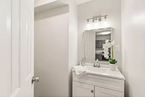 67 North St, Worcester, MA 01605 photo 31