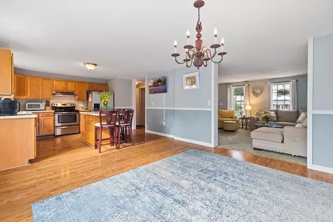 16 Heritage Path, Millis, MA 02054 photo 8