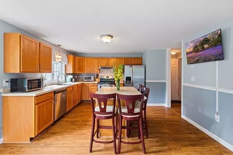 16 Heritage Path, Millis, MA 02054 photo 12