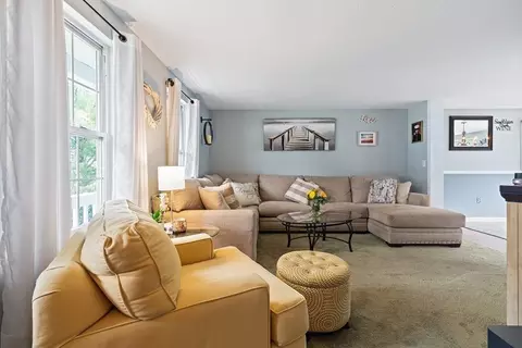 16 Heritage Path, Millis, MA 02054 photo 5