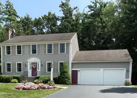 4 Fox Way, Whitman, MA 02382