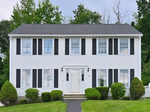 29 Foxmeadow Dr, Worcester, MA 01602