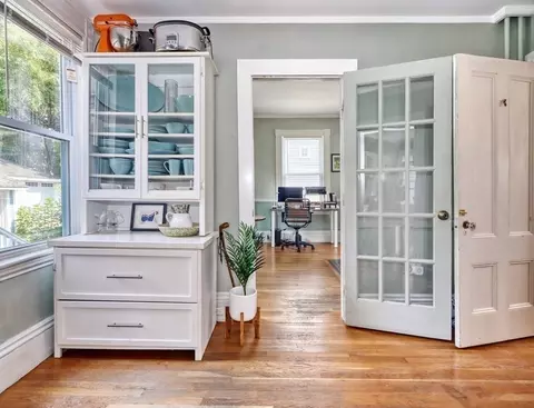 132 Lothrop St, Beverly, MA 01915 photo 8
