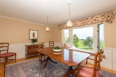 47 Orchard St, Marblehead, MA 01945 photo 14