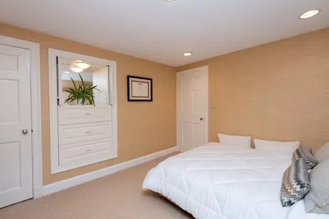 47 Orchard St, Marblehead, MA 01945 photo 36