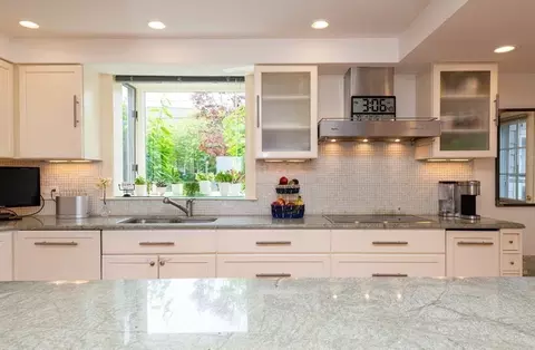 47 Orchard St, Marblehead, MA 01945 photo 13