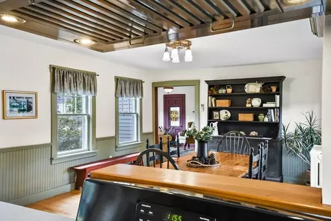 779 School St, Webster, MA 01570 photo 9