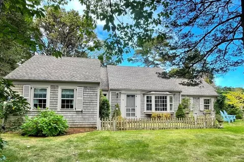 16 Briar Spring Rd, Orleans, MA 02653