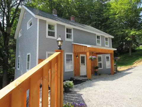 18 Blandford Hill Rd, Huntington, MA 01050