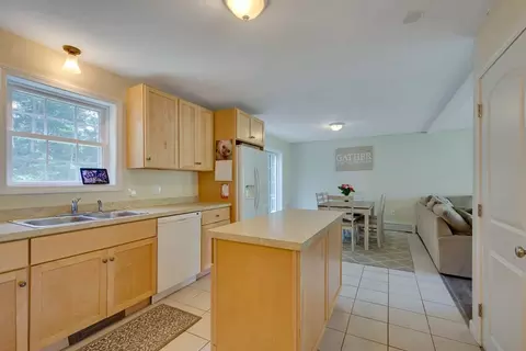32 Whitney Dr, Ashburnham, MA 01430 photo 5