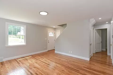 13 Macarthur Rd, Natick, MA 01760 photo 17